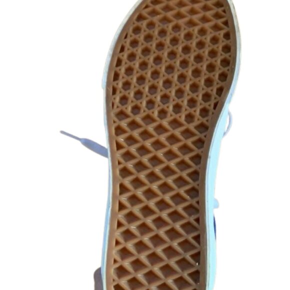 SHOES - Picture 4 of 5